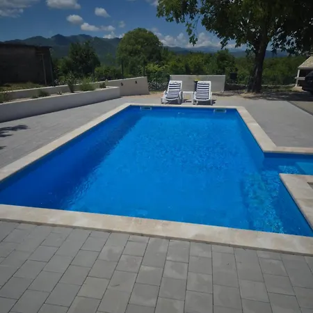 Daire Kuca Za Odmor Veronika *