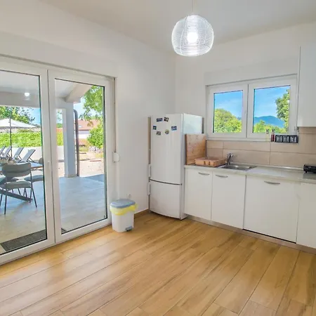 Appartement Kuca Za Odmor Veronika Klobuk