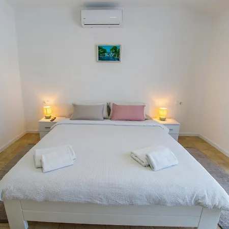 Kuca Za Odmor Veronika Appartement
